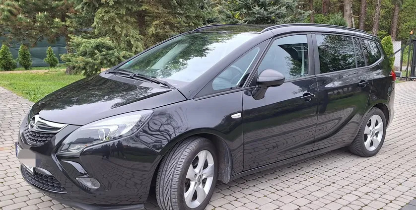 Opel Zafira cena 42500 przebieg: 89000, rok produkcji 2014 z Bieżuń małe 79